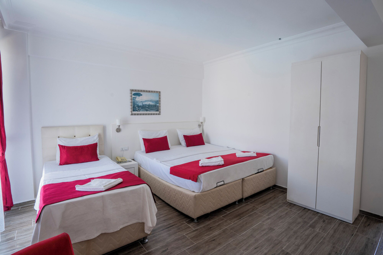 Bedroom 4, Ayapam Hotel, Akköy