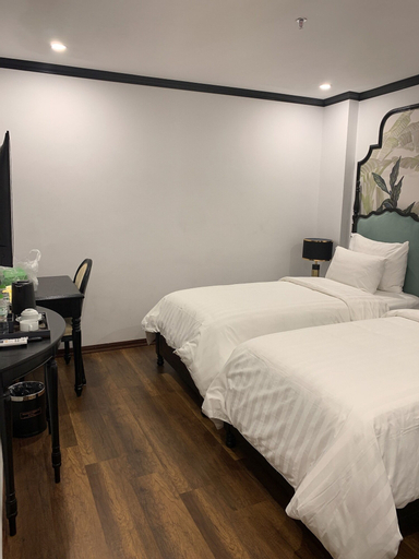 Bedroom 6