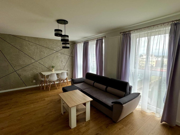 Others 2, Jurajska Plaza - Nowoczesny apartament z osobna sypialnia, Parking GRATIS - HK Apartaments Kielce, Kielce