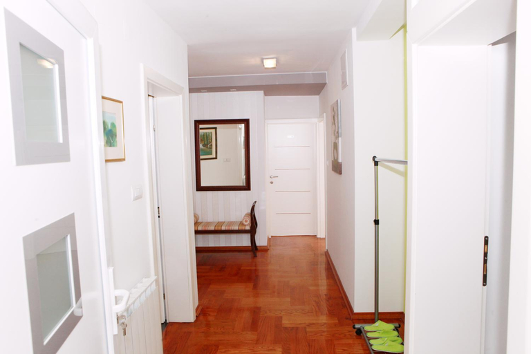 Public Area 2, Apartmani Nova, Karlovac