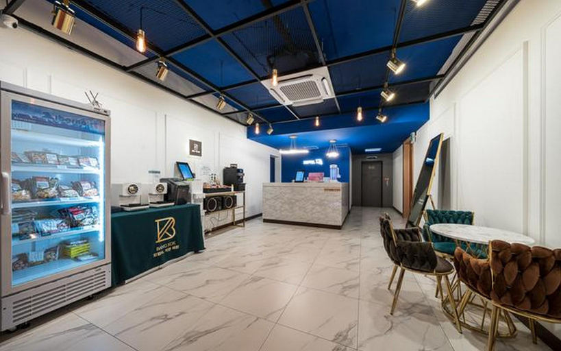 Others 2, Iksan Hotel 174, Iksan