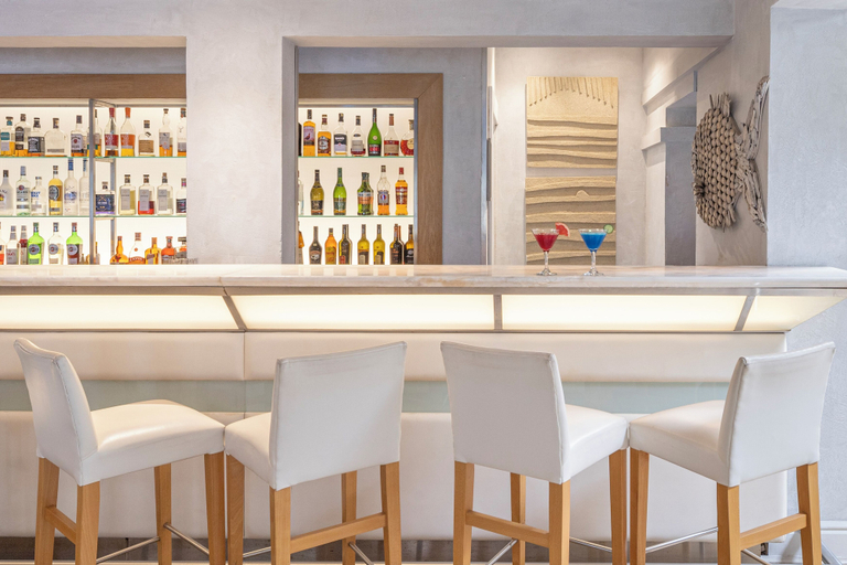 Food & Drinks 5, The Plettenberg Hotel, Eden