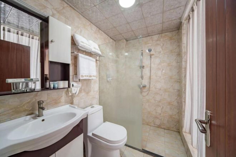 Bathroom 4, Ruijing Hotel, Garzê Tibetan
