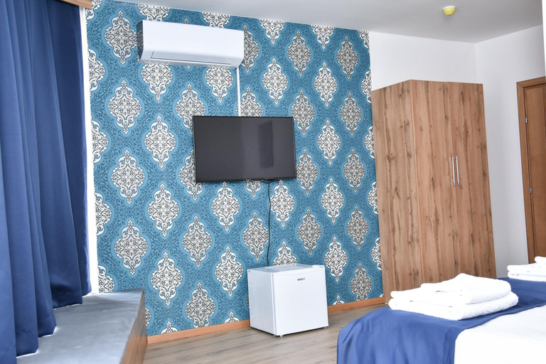 Others 5, Motel KVELE, Novi Pazar