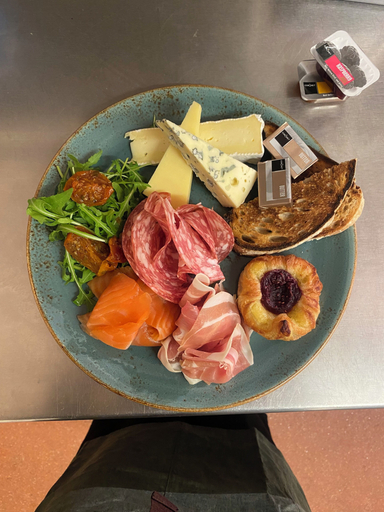 Food & Drinks 5, Sweeney Aviemore Two, Highland