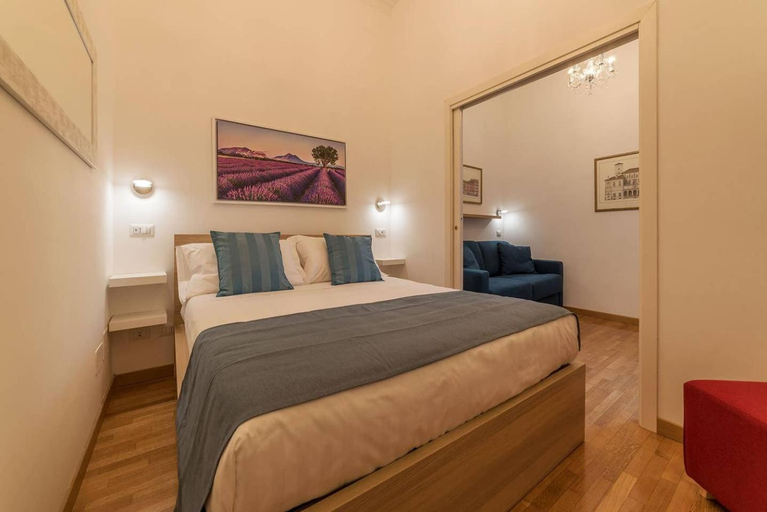 Others 2, CS Termini Nazionale Apartments, Rome