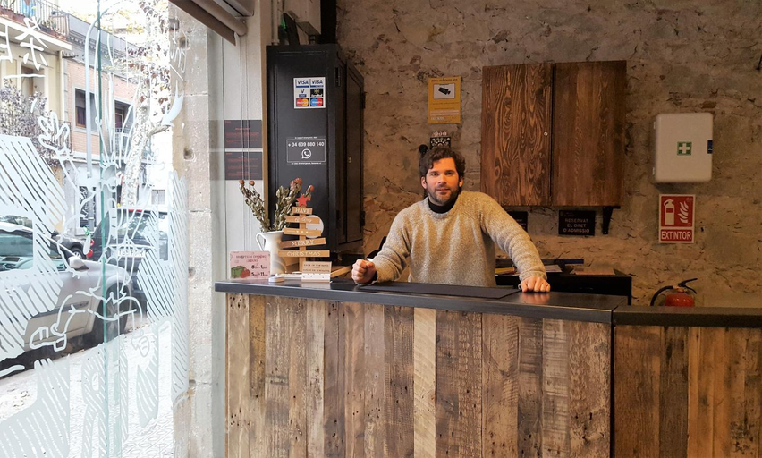 Public Area 2, Ten To Go Hostel, Barcelona
