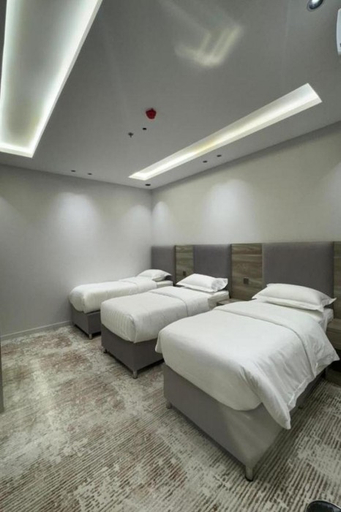 Bedroom 2, Qimam Park Hotel 8