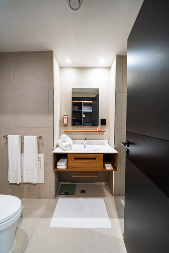 Bathroom 3, Avo Sport Résidence, Diamniadio, Rufisque