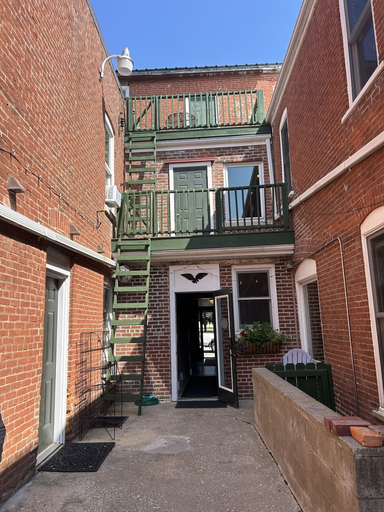 Exterior & Views 2, William Watson Hotel, Pike