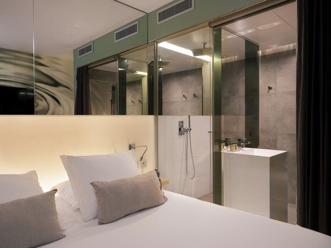 Bedroom 2, Legend Saint Germain, Paris