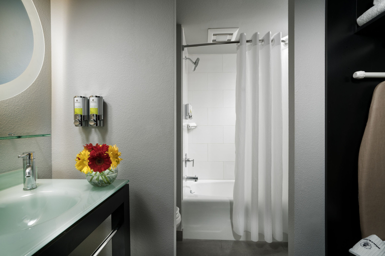 Bathroom 4, Staypineapple, Hotel FIVE, Downtown Seattle, Seattle