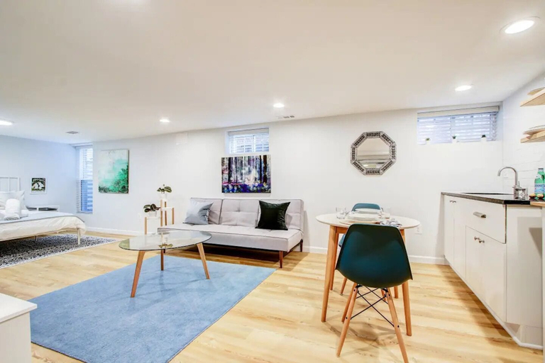 Others 5, Private Studio in Serene DC Neighborhood, Washington D.C.