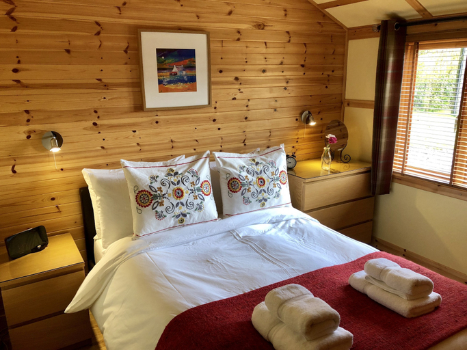 Bedroom, Rashfield Sheilings, Argyll and Bute