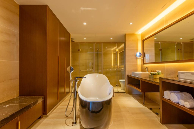 Bathroom 5, KOI Resort & Residence Da Nang - Inclusive Spa access, Da Nang