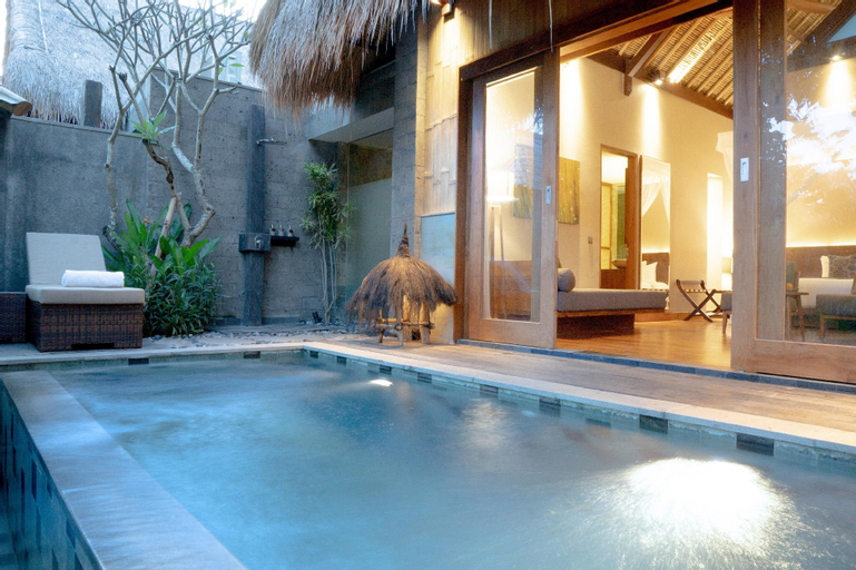 Swimming Pool 6