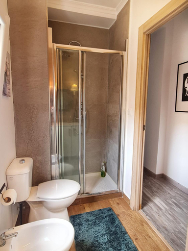 Bathroom 2, Andrada's ROOMS Plaza Toros, Alicante