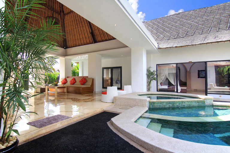 Swimming Pool 2