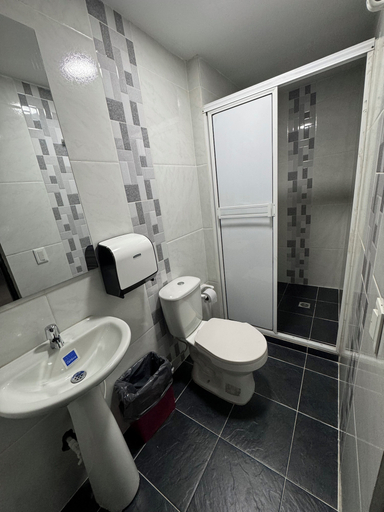 Bathroom 3, HOTEL SELECT, Medellín