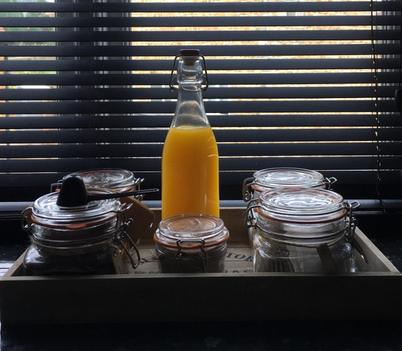 Food & Drinks 5, @ No.4, Somerset