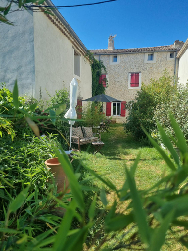 Others 5, Chambres entre Ventoux et luberon, Vaucluse