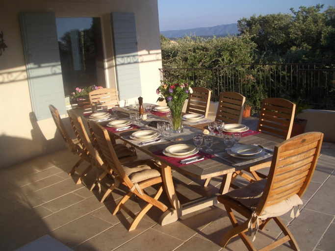 Others 4, Le Mas de l'Escaillon, Vaucluse