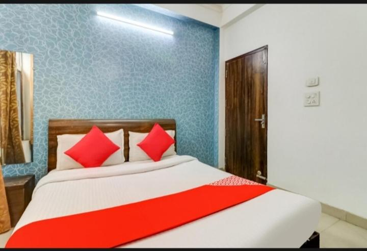 Bedroom 2, Paradise Residency, Gurgaon
