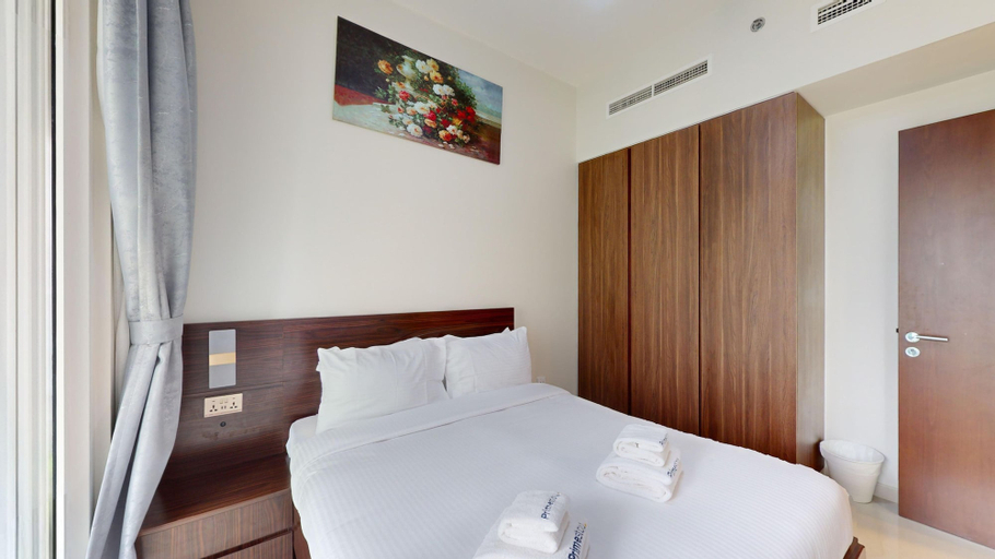 Room 5, Business Bay - Reva Residences 706, Dubai