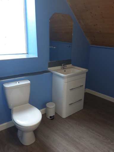 Others 4, Nice big 2 Double Bedroom Apartment in the Town, Cornwall