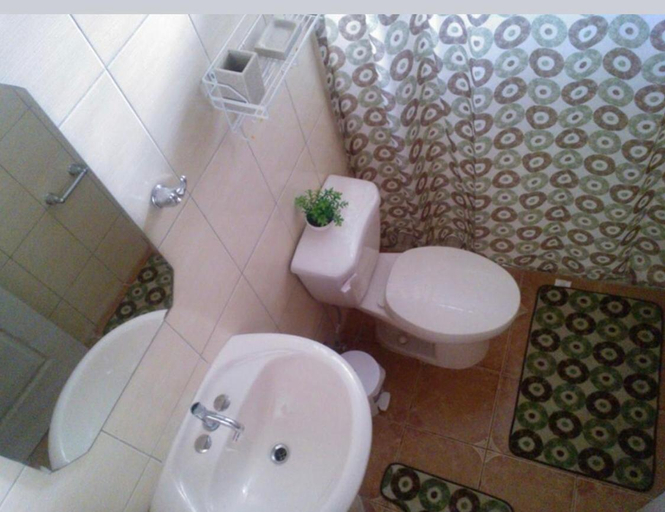 Bathroom 4, Cabanas Azuero, Guararé