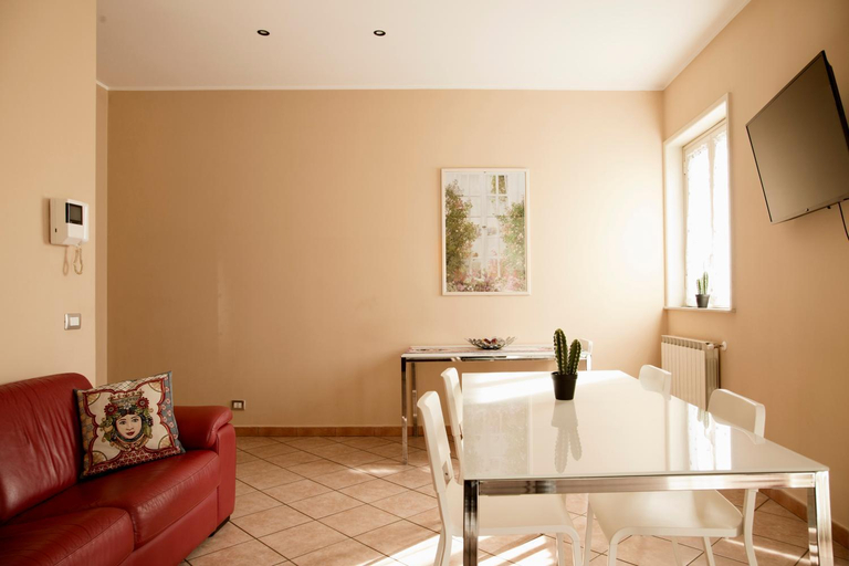 Others 2, B&B Etna Europa, Catania