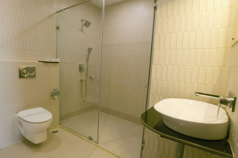 Bathroom 5, Finns Weaver Resort Kaziranga, Golaghat