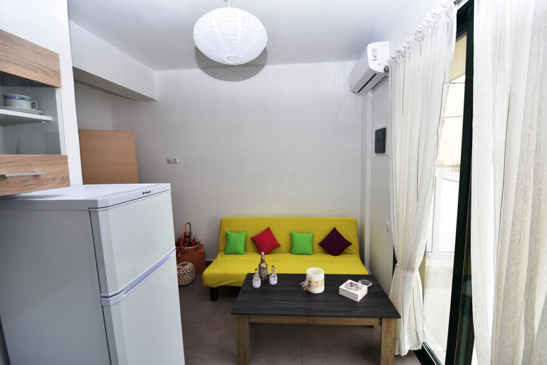Facilities 5, Sunflower Apartments, Faistos