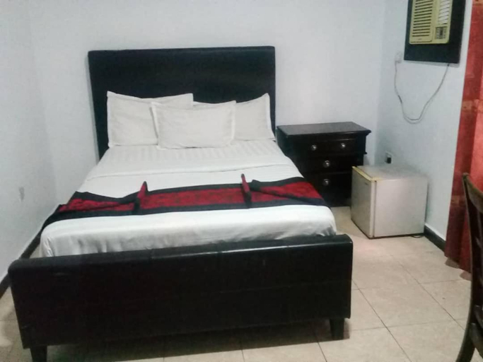 Others 5, Christine Apartment Hotel Ltd, Obio/Akp