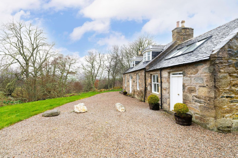 Exterior & Views 2, Westerpark Countryside Cottage Aswanley Aberdeenshire, Aberdeenshire