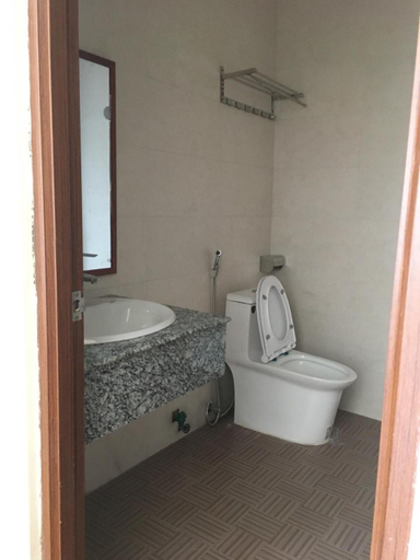 Bathroom 4, Dang Duy Hotel, La Gi