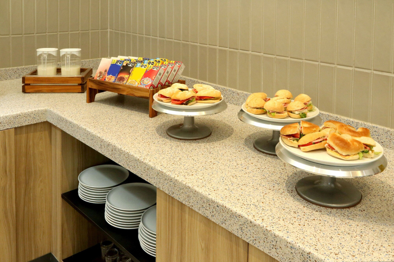 Food & Drinks 5, City Express Plus By Marriott Monterrey Centro, Monterrey