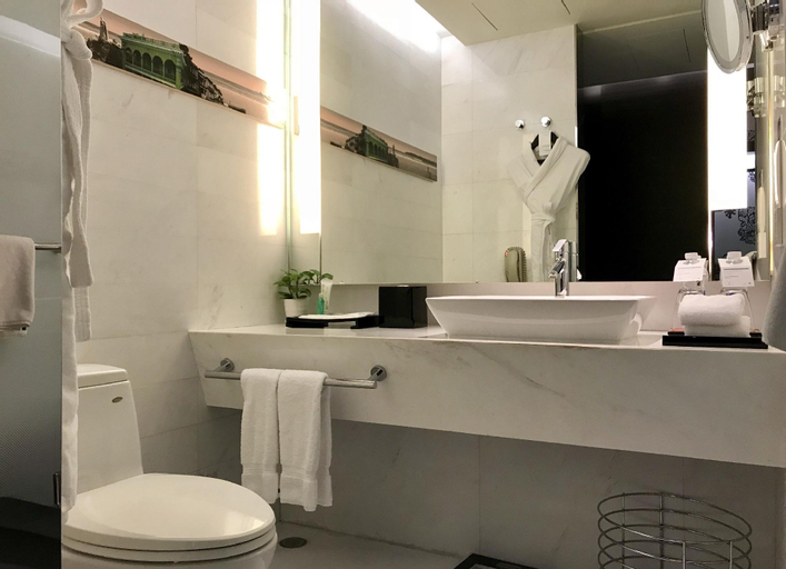 Bathroom 1