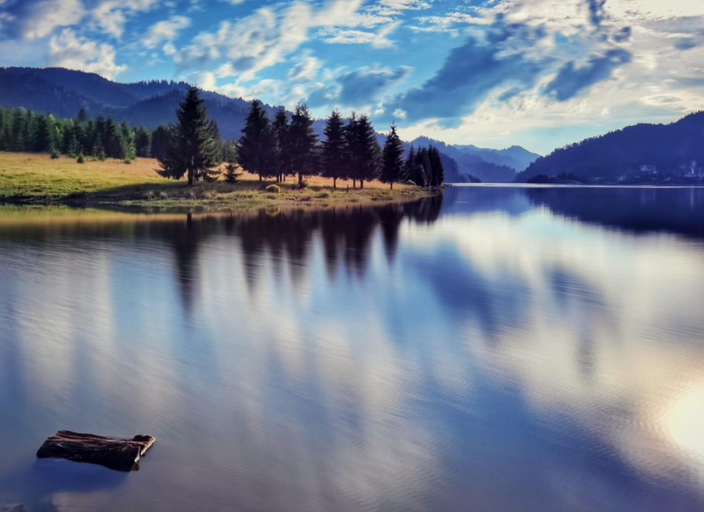 Others 5, Aqualina Colibita - pe malul lacului, Bistrita Bargaului