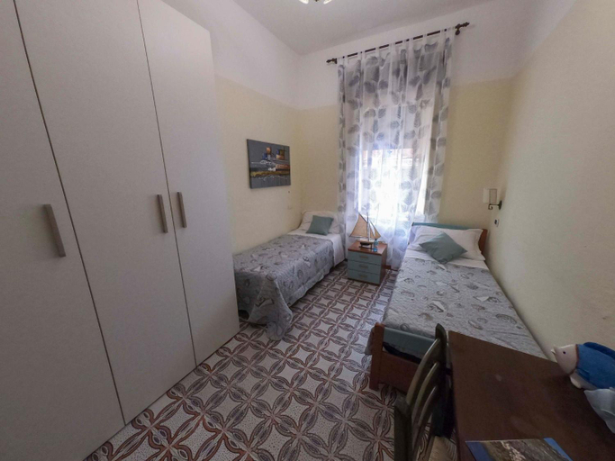 Bedroom 2, Casa A&M 2, Nuoro