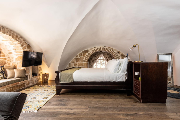 Bedroom 2, Flora Valley Boutique Hotel