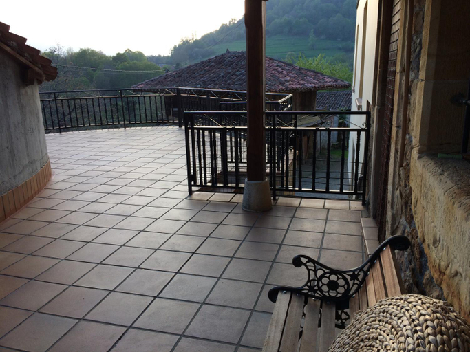 Others 5, Los Pinos de Cardes, Asturias