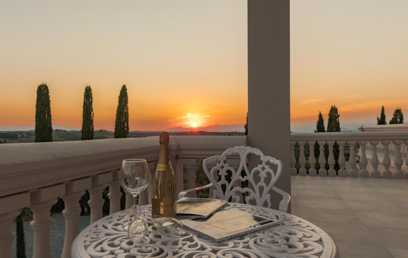 Others 3, Villa La Terrazza, Florence