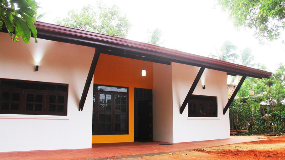 Others 3, Grand Villa, N. Palatha Central