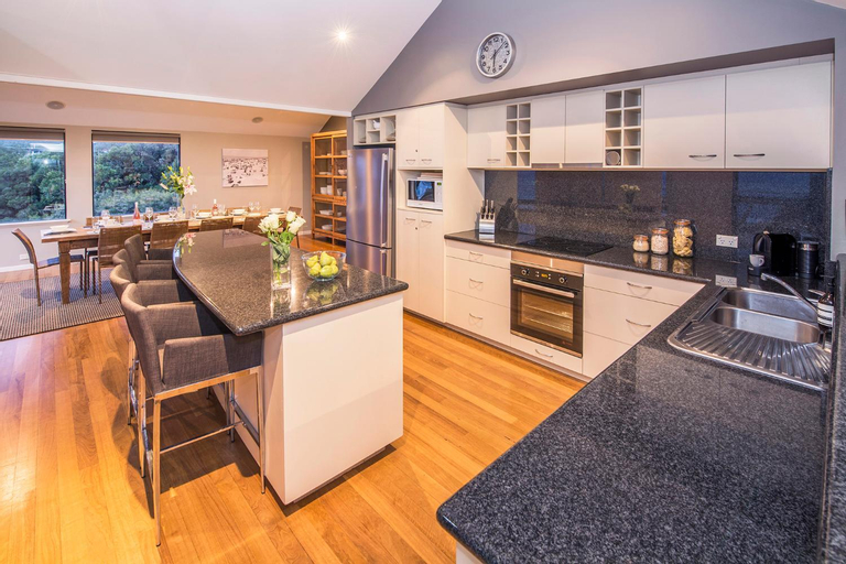 Dining Room 5, Top of the Hill, Busselton