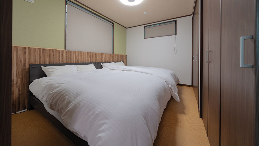 Bedroom 2, Takayama Stay Karatachi DX-B, Takayama