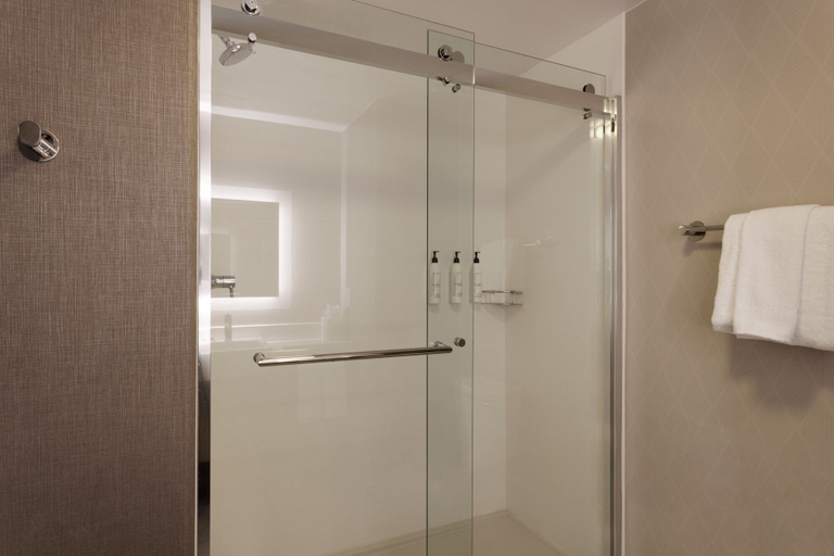 Bathroom 4, SpringHill Suites by Marriott Turlock, Stanislaus