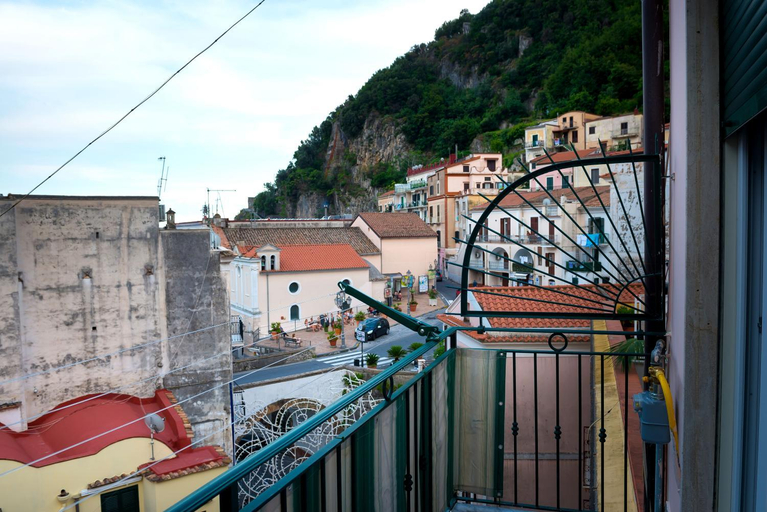 Others 3, 'A Regina b&b Cetara, Salerno