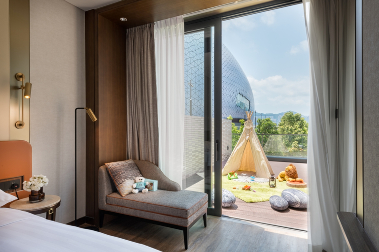 Bedroom 3, Dorsett Kai Tak, Hong Kong, Kowloon