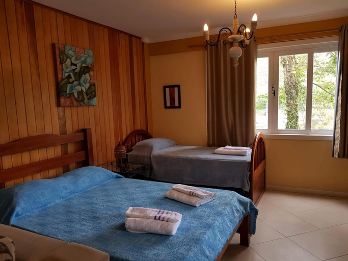 Bedroom 3, "Cantinho das serestas" em flats com piscina, sem cafe, Valencia